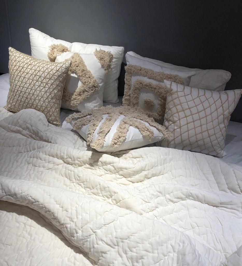 WHITE BED LINENS - RICH IVORY