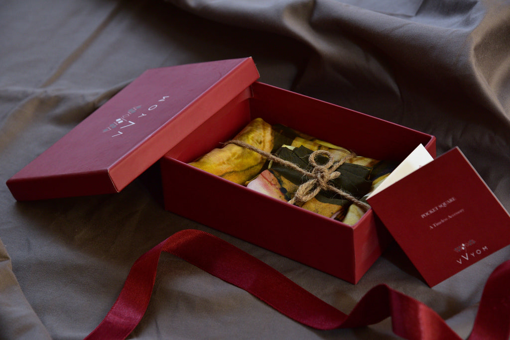Gold texture Printed Pure Silk Scarf and Pocket Square Gift Set