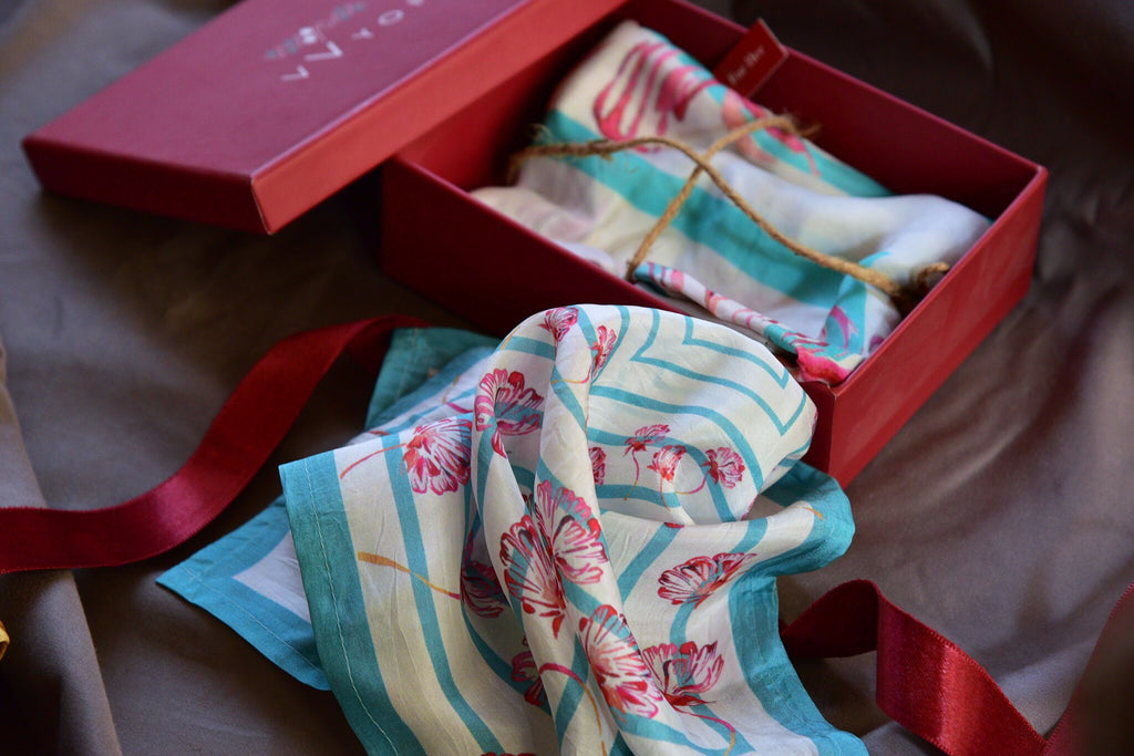 Aqua and red floral Printed Pure Silk Scarf and Pocket Square Gift Set