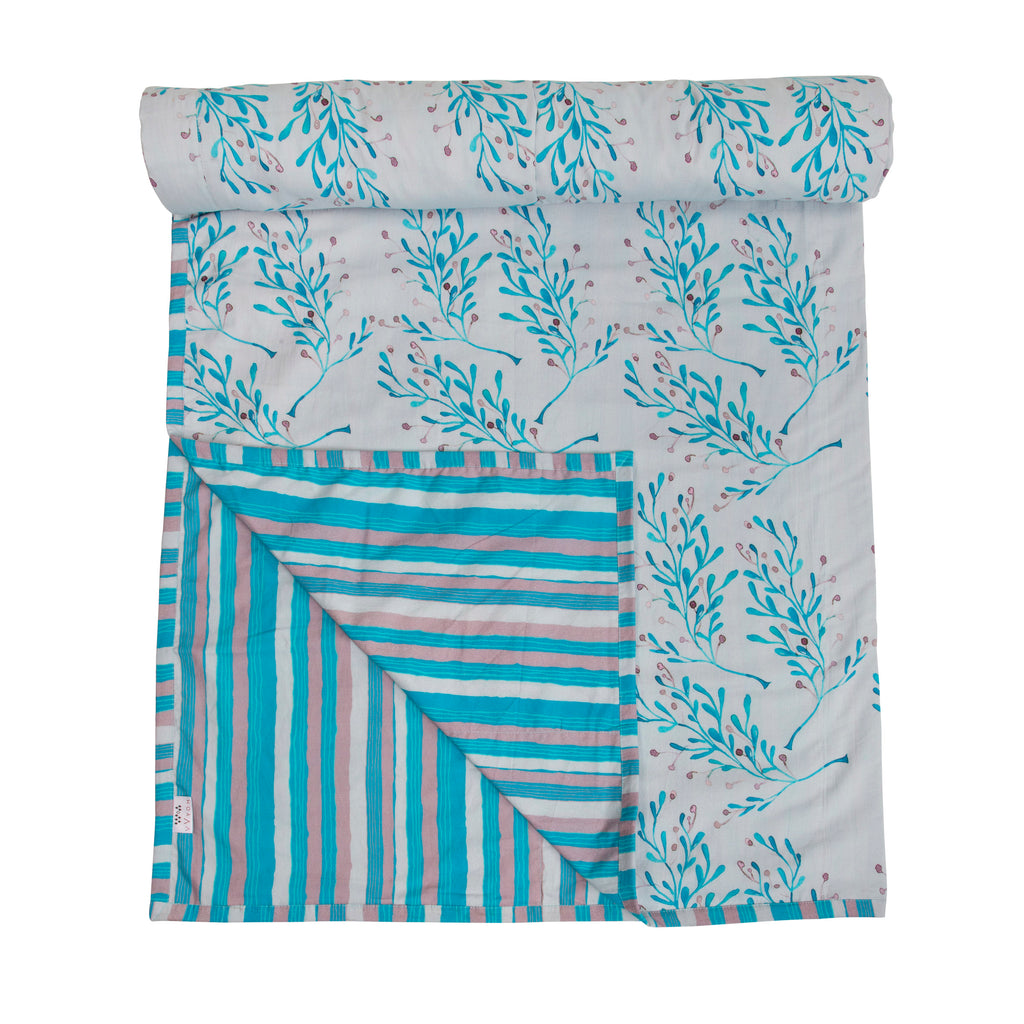 Grey and Aqua Underwater Printed Duvet / Dohar