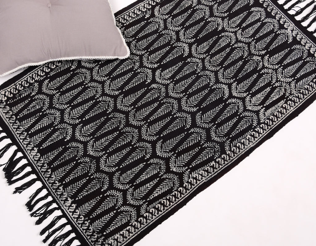 Dhurrie Rug - Hand Block printed in Black 2ftx3ft