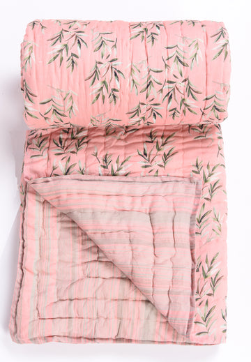 Peach Coral Leaves Printed Cotton Quilt | Jaipuri Razai