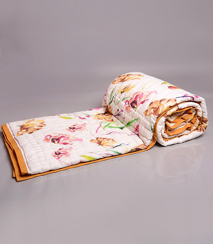 vVyom Classic | White Poppy Floral Dreams Printed Cotton Quilt | Jaipuri Razai