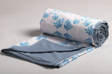 Blue and White Printed Duvet / Dohar