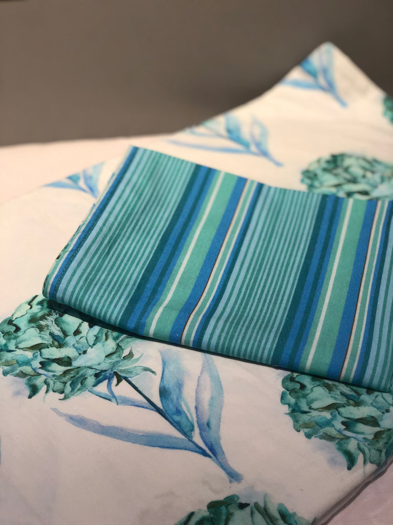 Peony White and Aqua Colour Printed White Bed sheet with 2 pillow covers