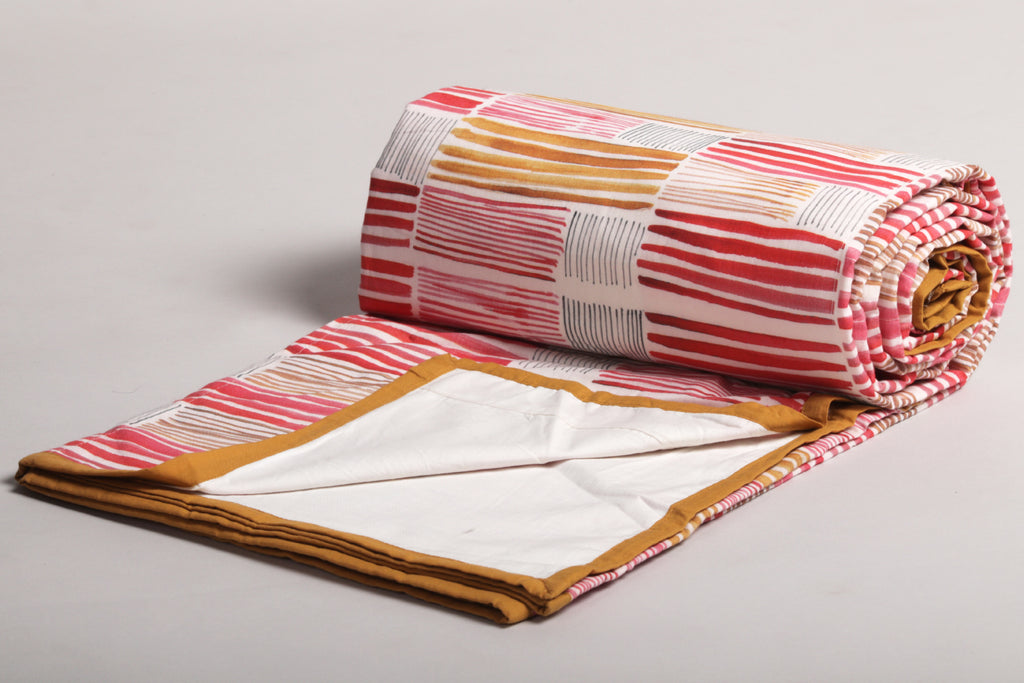 Red and white stripes Printed Duvet / Dohar